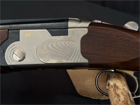 BERETTA 686e - CASED - 12 BORE O/U SHOTGUN