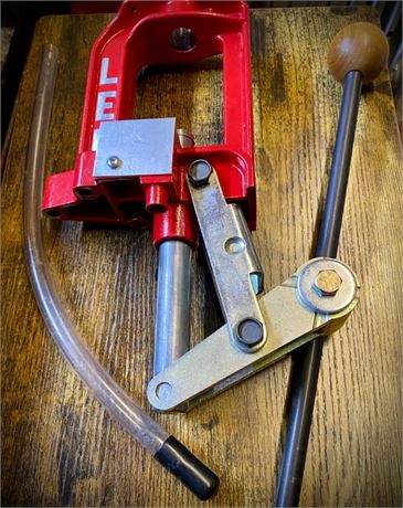 Lee Precision Single Stage Press Challenger Breech Lock