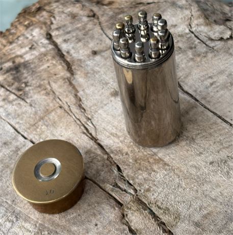 JAMES PURDEY & SONS 10-PEG PLACEFINDER