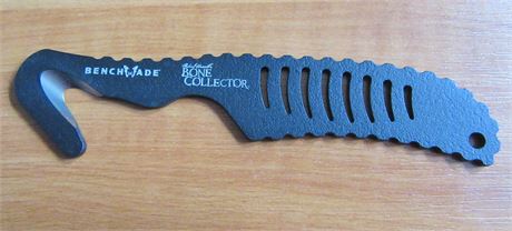 Benchmade Bone Collector Strap Cutter/Rescue Hook .
